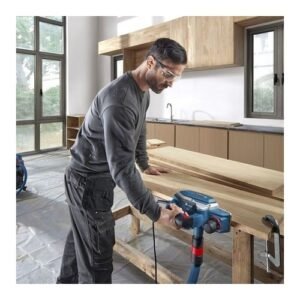 Bosch 600w Wood Planer 82mm GHO 16-82 - Image 3