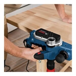 Bosch 710w Wood Planer 82mm GHO 26-82 D - Image 3