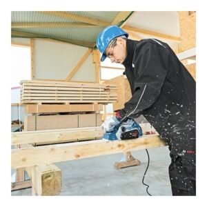 Bosch 710w Wood Planer 82mm GHO 26-82 D - Image 4
