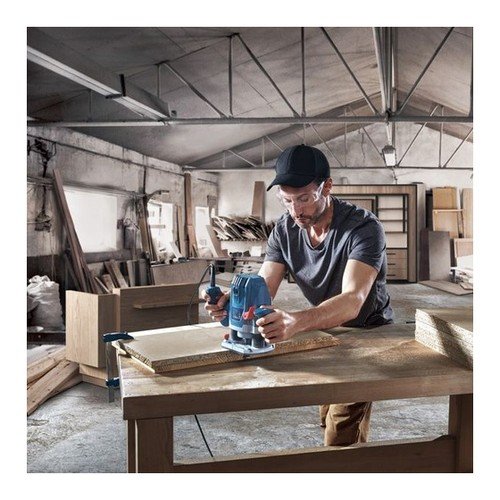 Bosch 1300w Router 8mm GOF 130 - Image 4