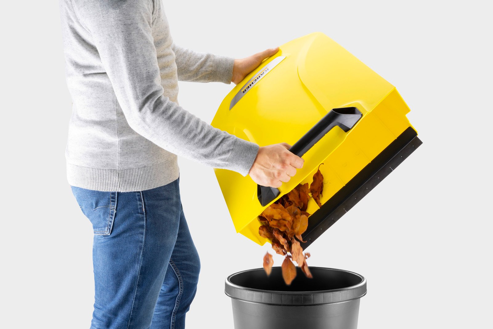 Karcher Manual Sweeper 38Ltr S 6 Twin - Image 4