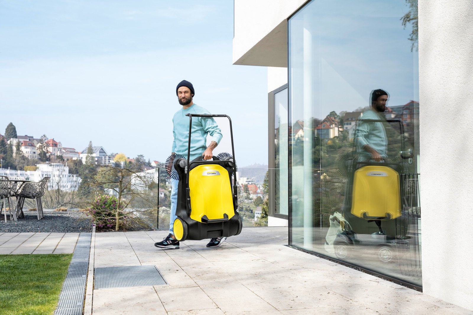 Karcher Manual Sweeper 38Ltr S 6 Twin - Image 9