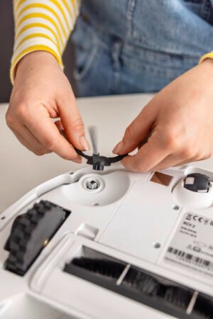 Alternative view of Karcher Robotic Vacuum Cleaner 0.42Ltr RCV 2
